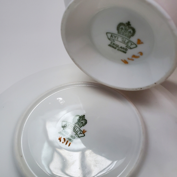 Aynsley Pink & 22k Gold Tea Cup & Saucer Bone China Corset Design Queen … - Picture 11 of 14